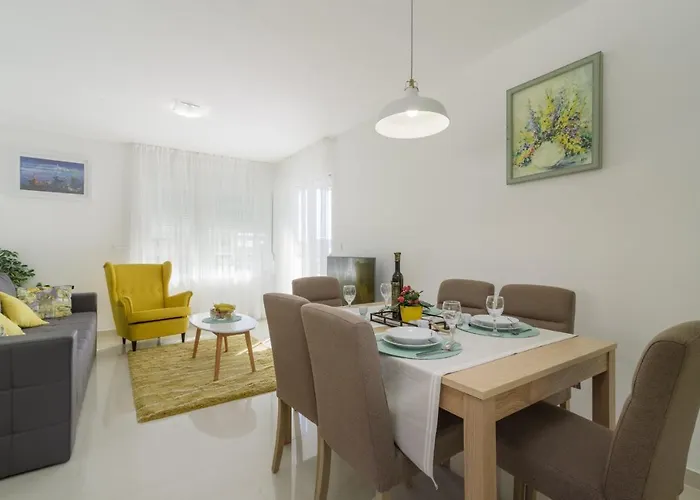 Apartment S-7 Trogir