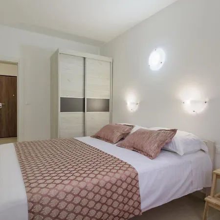 Apartment S-7 Trogir